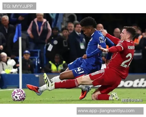 马雷斯卡激情庆祝引发车迷热爱让人回忆起穆帅的辉煌时刻