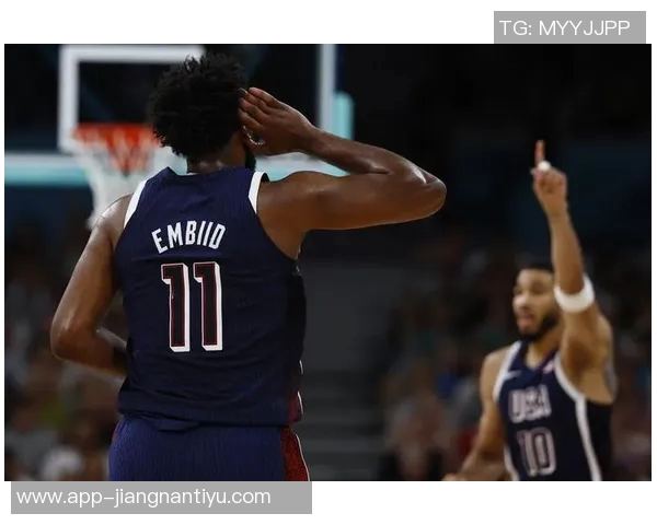 恩比德状态起伏明显14投仅中6贡献18分2篮板2助攻正负值惨淡11